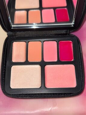 NARS Lip and Cheek Palette — Peach, Soft Pink & Fuchsia Shades